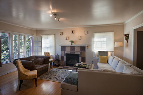 roommates in Los Angeles Private Room in 3Bed.1Bath - cirtru.com