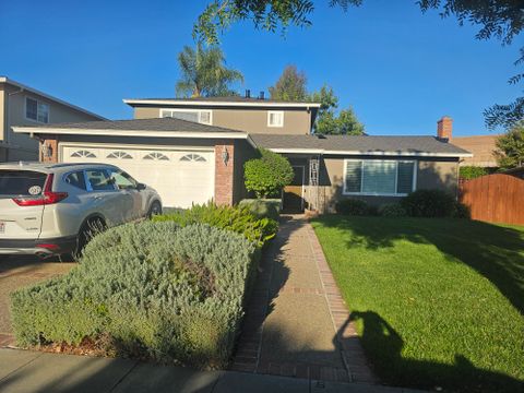 Private Room in 3Bed.2.5Bath