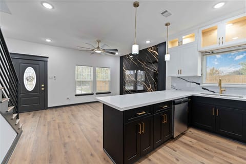 Kindred Grove A: newly built rooms in Settegast, free parking, fenced backyard (id. 41656)