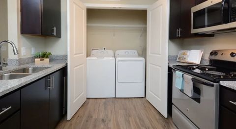 Entire Place 2Bed.2Bath