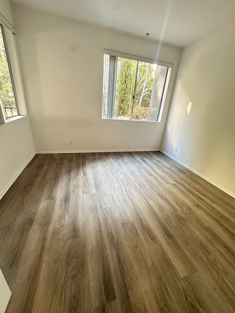 roommates in Los Angeles Private Room in 2Bed.1Bath - cirtru.com