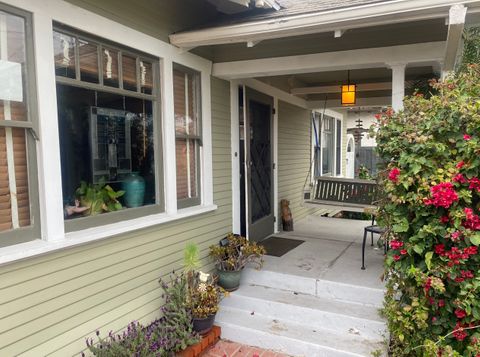 Private Room in 2Bed.1.5Bath