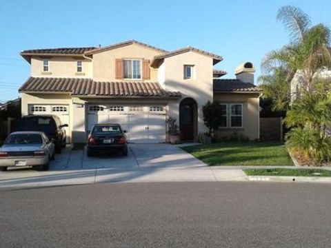 roommates in Fountain Valley Room5Bed.4Bath - cirtru.com