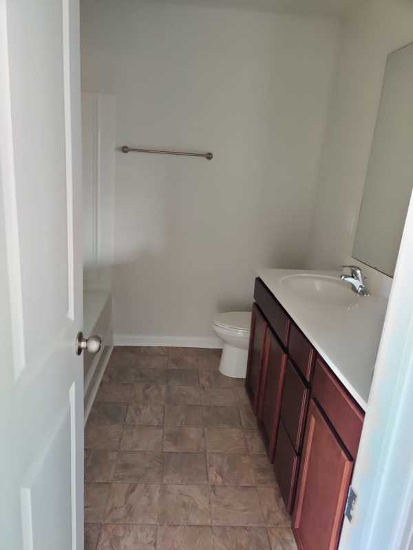Private Room in 3Bed.3Bath