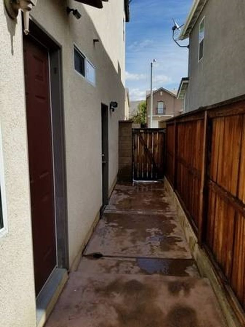 roommates in Corona Room1Bed.1Bath - cirtru.com