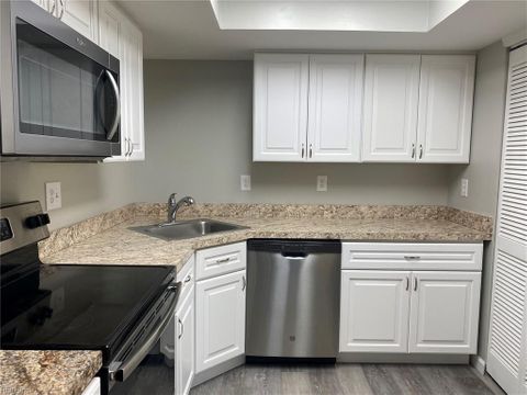 Private Room in 3Bed.2Bath