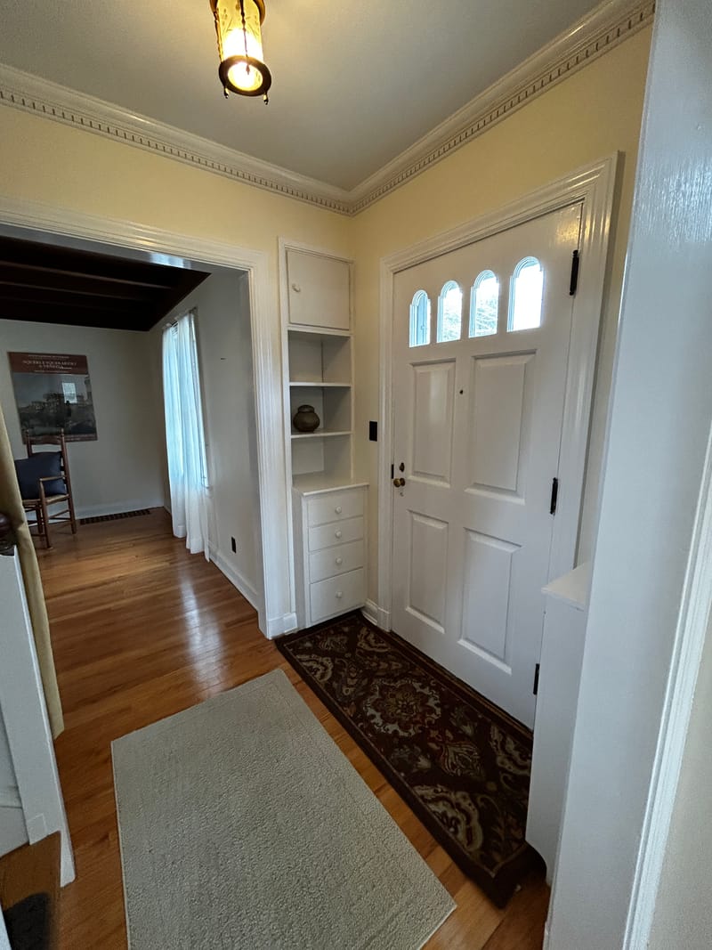 roommates in Cazenovia Private Room in 2Bed.1Bath - cirtru.com