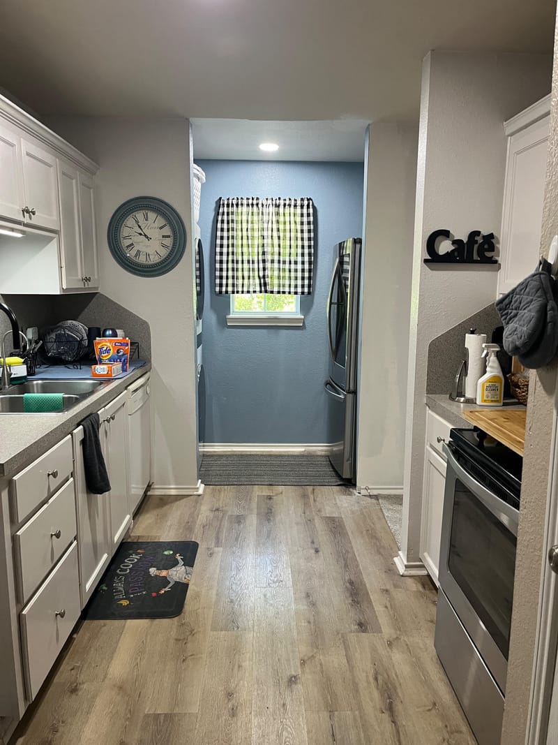 Tyler House with Dining area. Cozy & newly-renovated (id. 5214)