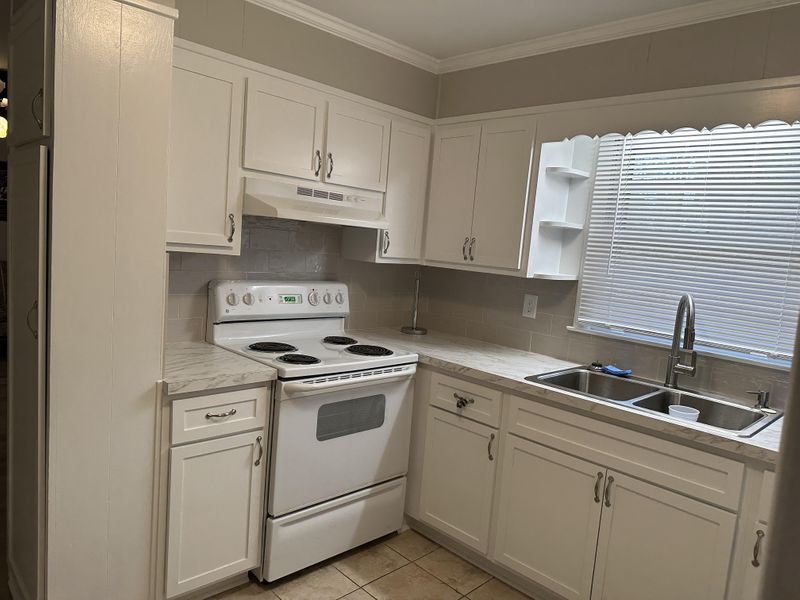 roommates in Undisclosed, Tucker, GA 30084 Tucker Home with Dining and Living area. Beautiful & newly-renovated (id. 5475) - cirtru.com