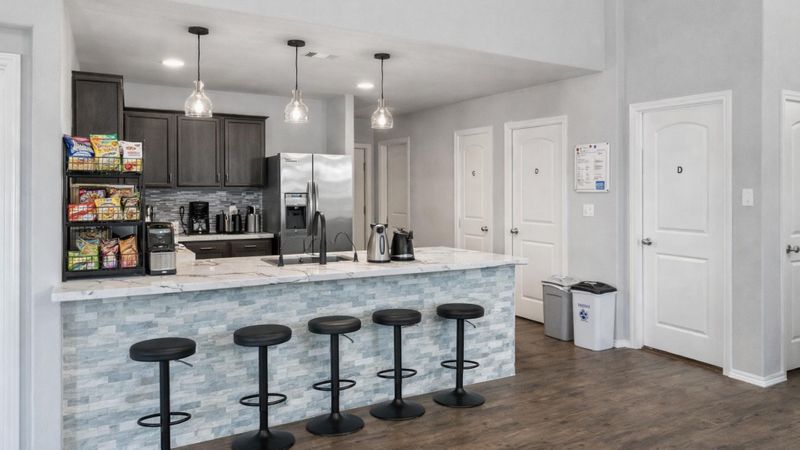 roommates in Undisclosed, Katy, TX 77449 Professional & clean (id. 30175) - cirtru.com