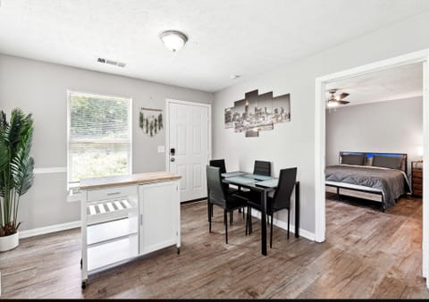 Spacious & Stylish Home | Quiet Cul-de-Sac Living  |  3 Spacious Bedrooms with TVs  Free Wi-Fi |  Monthly Cleanings Included  Grocery Store Just 1 Mile Away |  Minutes to Downtown Douglasville (id. 40588)