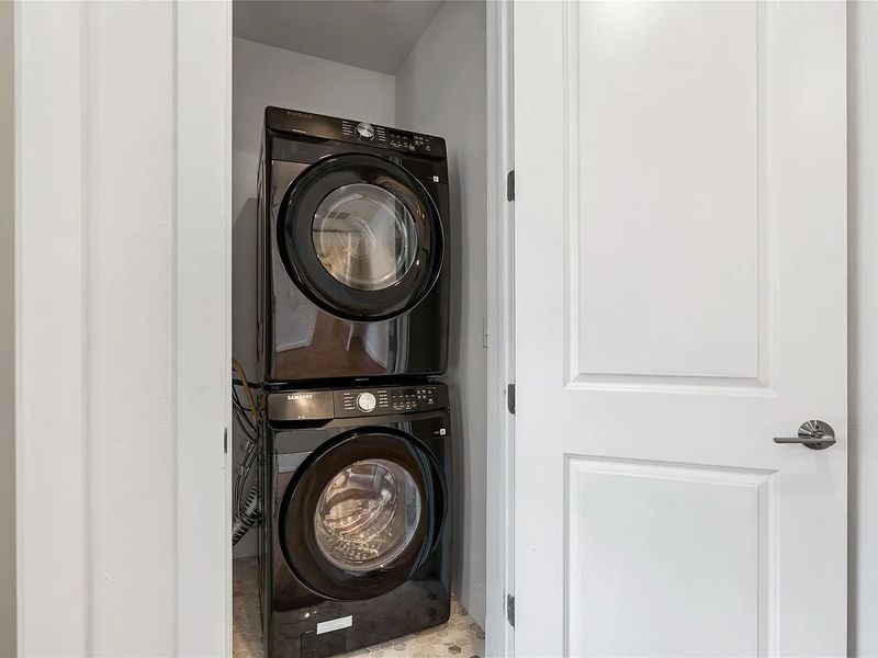 roommates in Houston Entire Place 2Bed.1Bath - cirtru.com