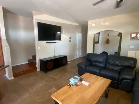 roommates in Phoenix Private Room in 3Bed.2.5Bath - cirtru.com