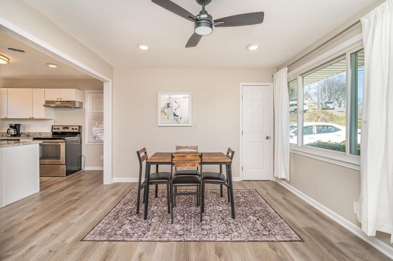 roommates in Undisclosed, Nashville, TN 37207 Comfortable & beautiful Nashville House with Backyard. Close to downtown and public transit (id. 11600) - cirtru.com