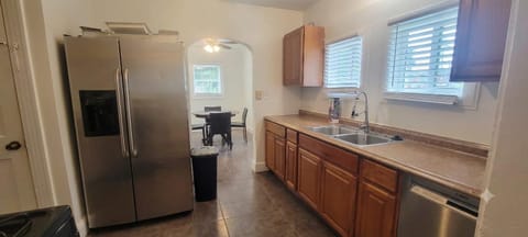 roommates in Undisclosed, Atlanta, GA 30311 Venetian Hills Home (id. 36785) - cirtru.com