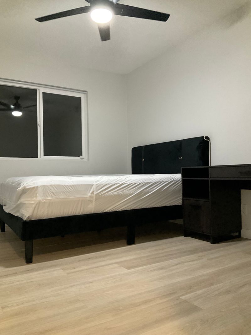 roommates in Escondido Room3Bed.1Bath - cirtru.com