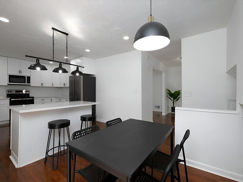 roommates in Undisclosed, Morrow, GA 30260 Beautiful & cozy Morrow House with Backyard (id. 9118) - cirtru.com