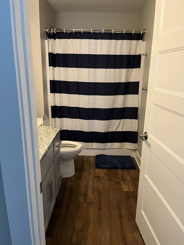roommates in Grand Rapids Private Room in 2Bed.3Bath - cirtru.com