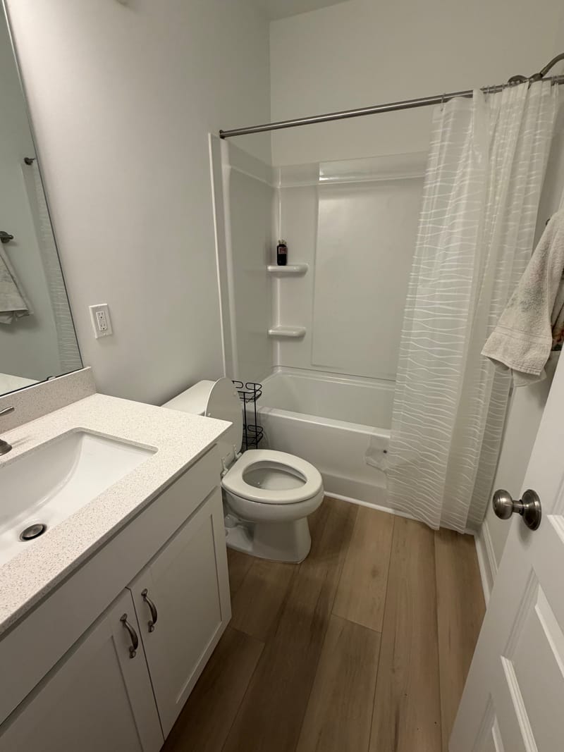roommates in Wake Forest Private Room in 2Bed.2.5Bath - cirtru.com