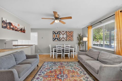 Awesome Neighborhood with Pride of Ownership, Big Backyard Oasis, Biweekly Housecleaning! (id. 27629)