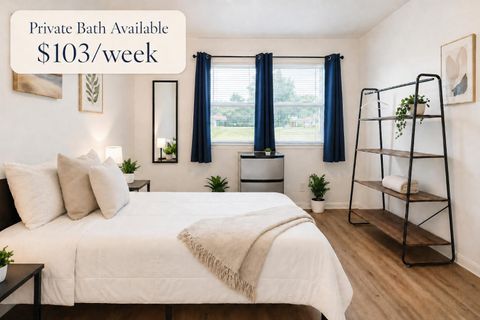 roommates in Undisclosed, Jacksonville, FL 32219 Weekly Cleaning  Smart TVs  WiFi  Workspace  24/7 Support  Private Fridges with Freezers  Private Ensuites (id. 3626) - cirtru.com