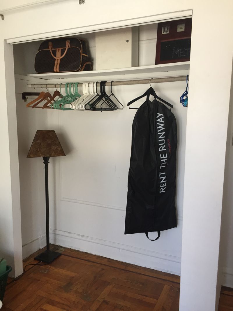 Private Room in 3Bed.1Bath