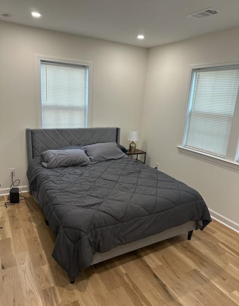 roommates in Undisclosed, Atlanta, GA 30310 Live in Oakland City (id. 38357) - cirtru.com