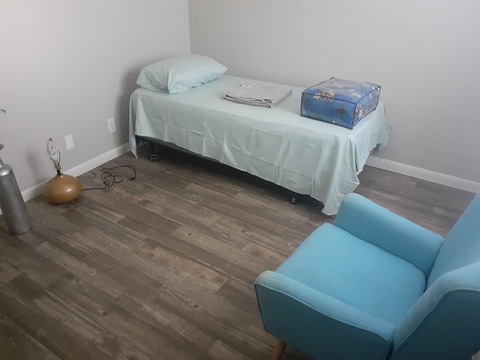 roommates in Phoenix Private Room in 2Bed.1Bath - cirtru.com