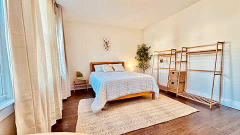 Luxury Home in Weequahic (id. 24543)