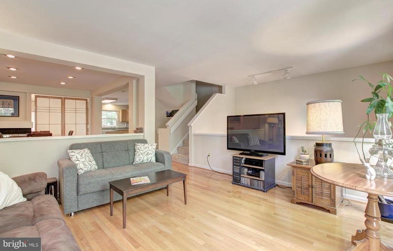 Private Room in 3Bed.4Bath