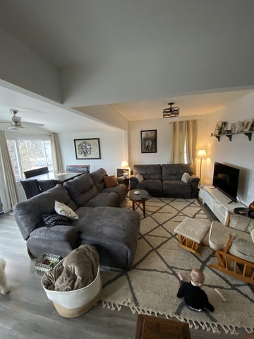 Entire Place 4Bed.2Bath