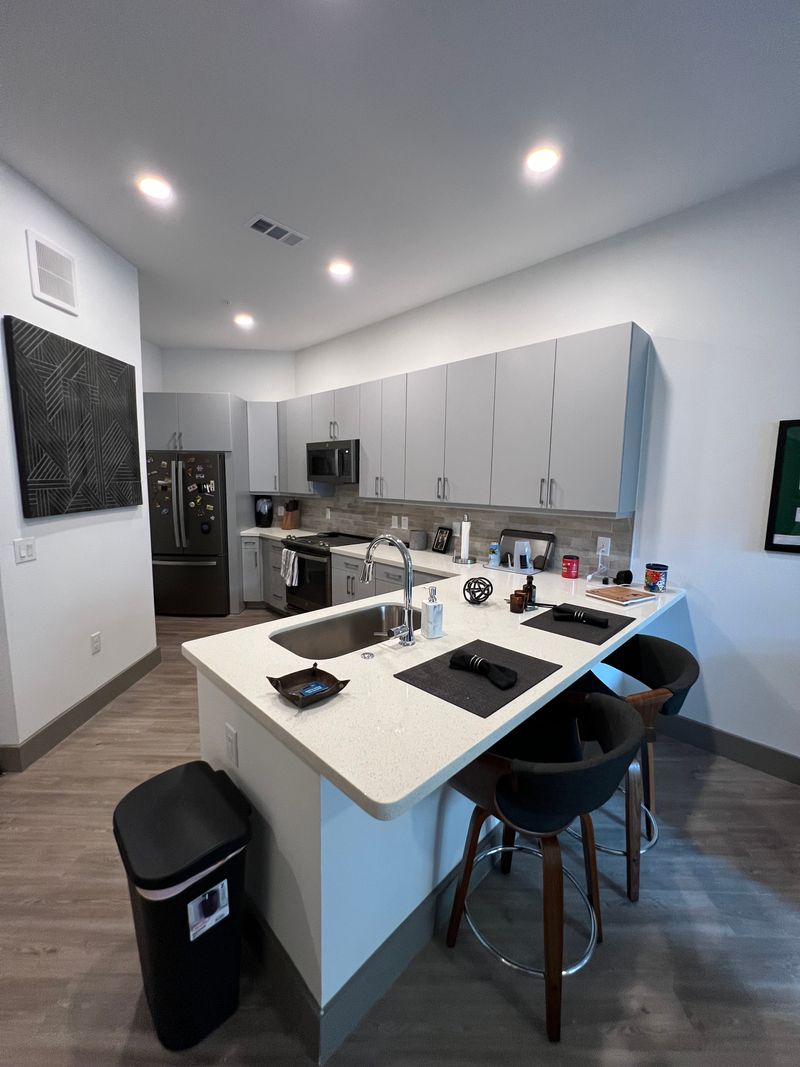 roommates in Austin Entire Place 1Bed.1Bath - cirtru.com