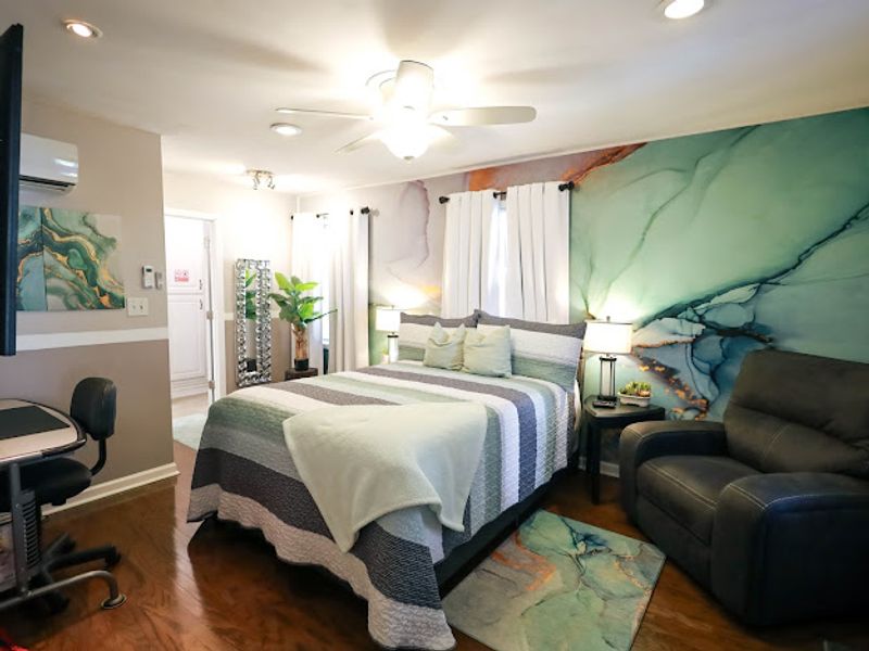 roommates in Conyers Entire Place 1Bed.1.5Bath - cirtru.com