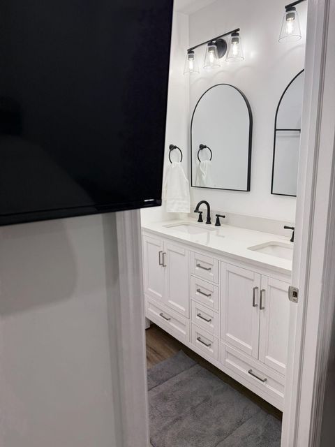 Newly renovated room in Eastpoint (id. 15439)