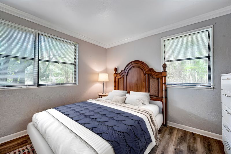 SuperHost Spacious Home Close to Job Hubs & Local Eats (id. 2345)