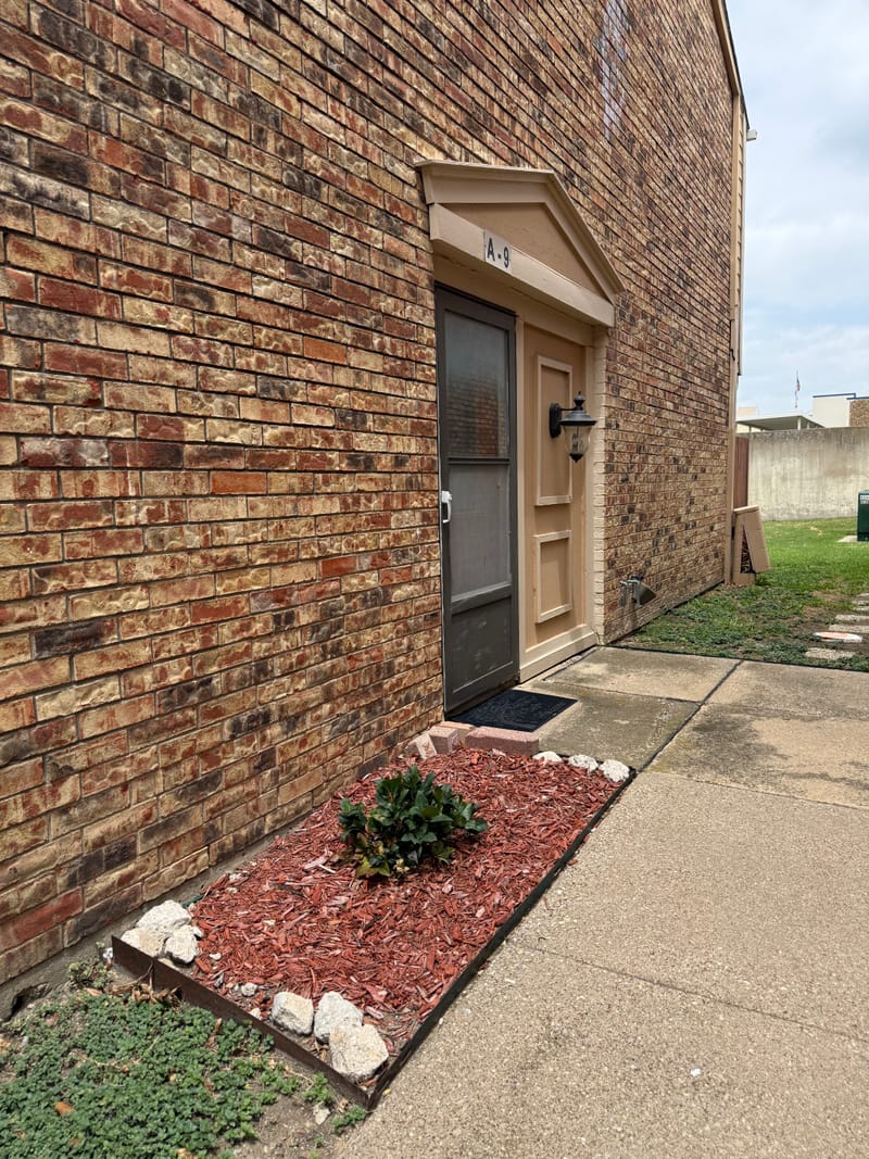 Entire Place 2Bed.1Bath