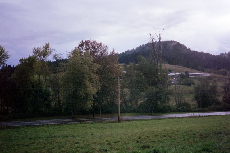 roommates in McMinnville Private Room in 3Bed.2Bath - cirtru.com