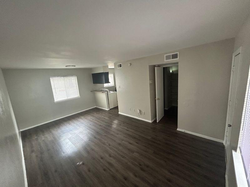 roommates in Austin Entire Place 1Bed.1Bath - cirtru.com