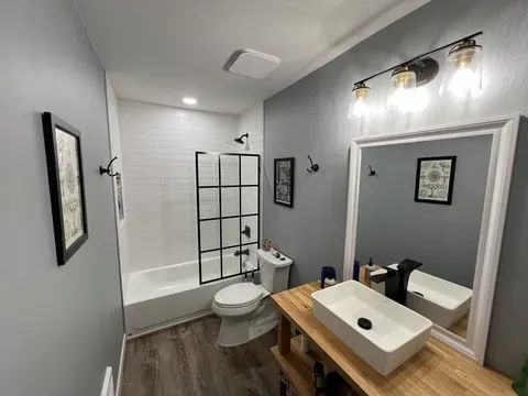 Entire Place 2Bed.1Bath