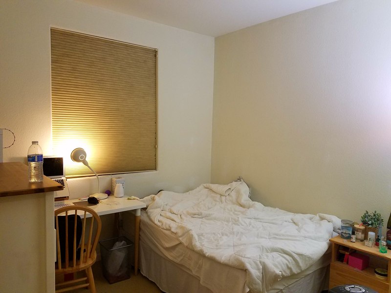 Private Room in 3Bed.3Bath