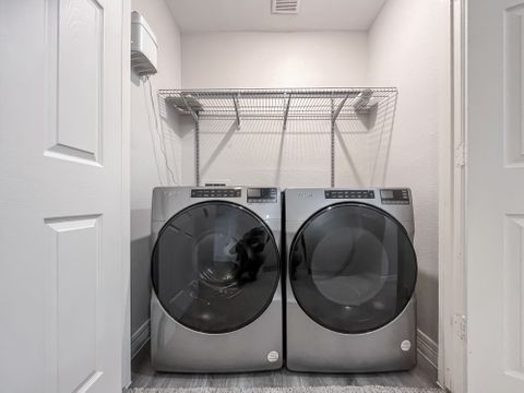 Acres Homes Home, less than a minute walk to transit stop Wheatley St @ Granville Dr (id. 1698)