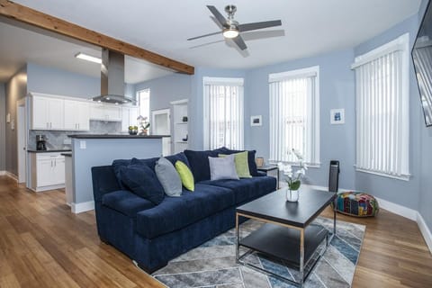 Spacious Furnished Room with Private Bath, Parking & Utilities Included two miles south of USC. (id. 41363)