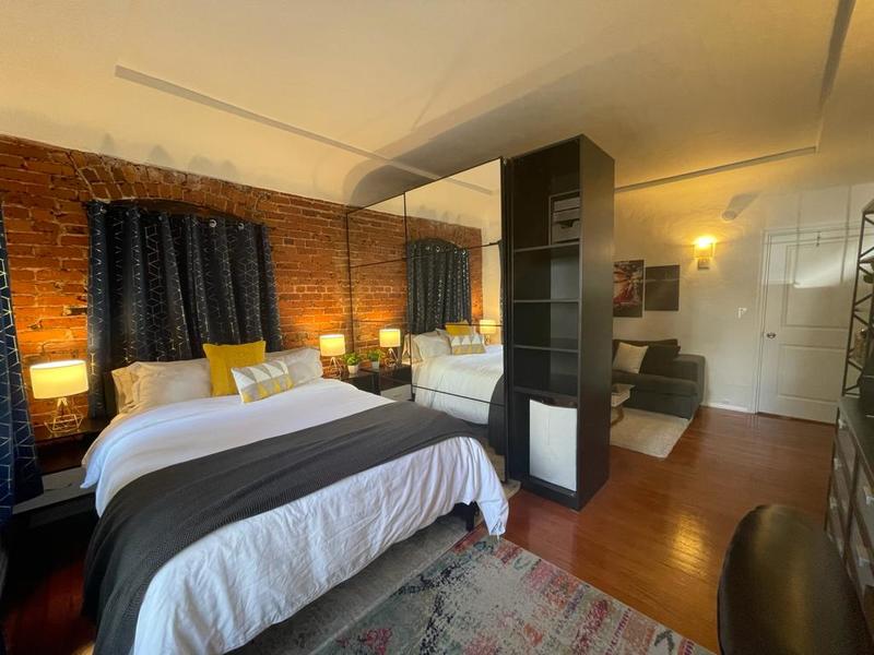 Room3Bed.1Bath