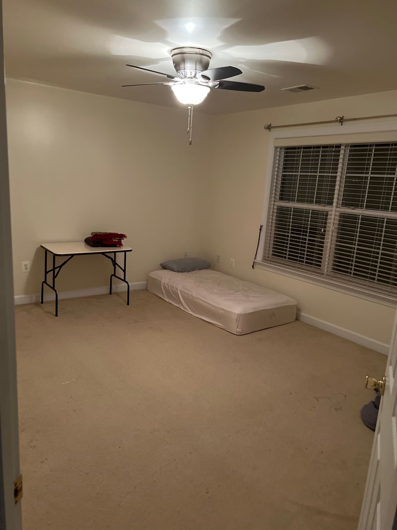 roommates in Haymarket Private Room in 1Bed.1Bath - cirtru.com