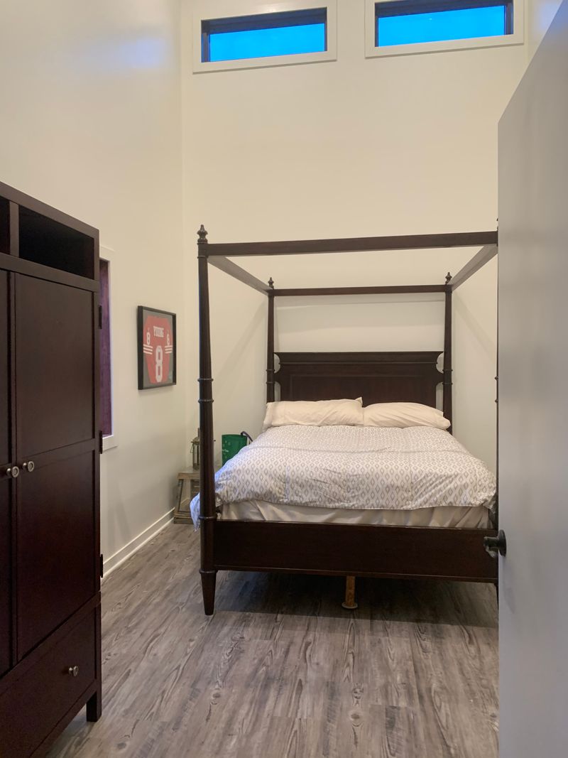 roommates in Cedar Creek Entire Place 1Bed.1Bath - cirtru.com