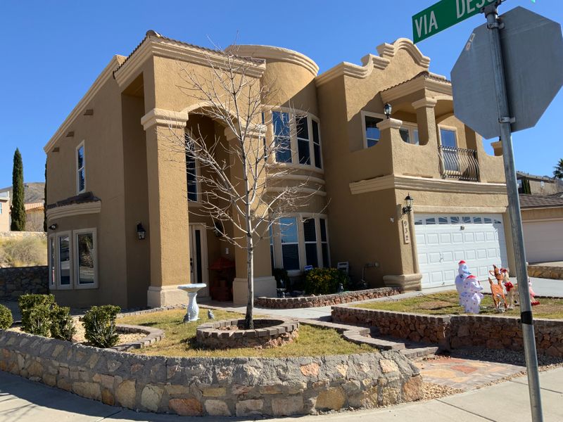 roommates in El Paso Private Room in 5Bed.3Bath - cirtru.com
