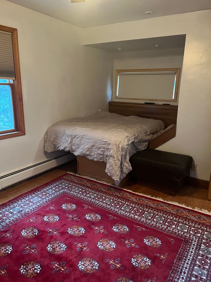 roommates in Taylor Private Room in 1Bed.1Bath - cirtru.com