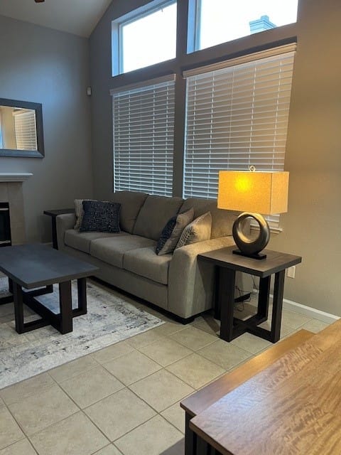 roommates in Vallejo Private Room in 3Bed.2.5Bath - cirtru.com