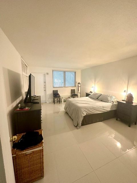 Shared Room in 1Bed.1Bath
