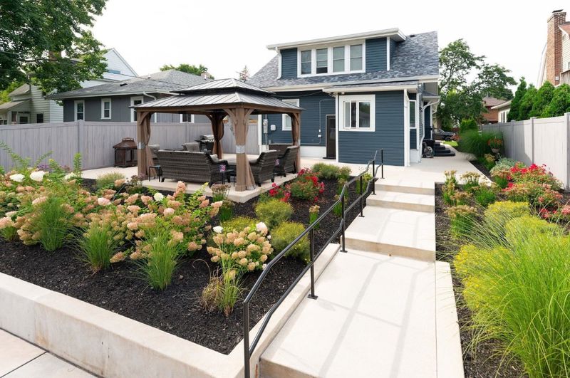 roommates in Rockford Entire Place 2Bed.1Bath - cirtru.com